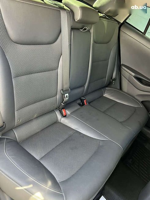 Hyundai Ioniq 2018 - фото 26