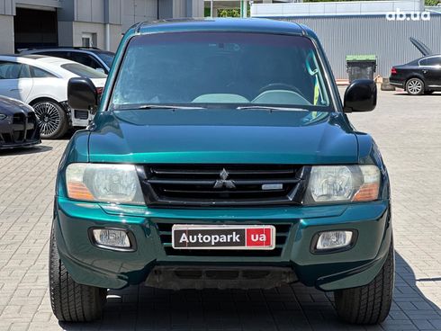 Mitsubishi Pajero Wagon 2001 зеленый - фото 3