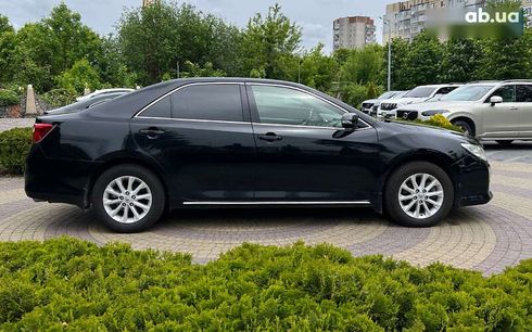 Toyota Camry 2014 - фото 8