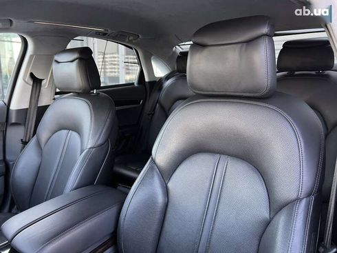 Audi A8 2011 - фото 17