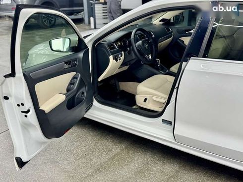 Volkswagen Jetta 2013 - фото 11