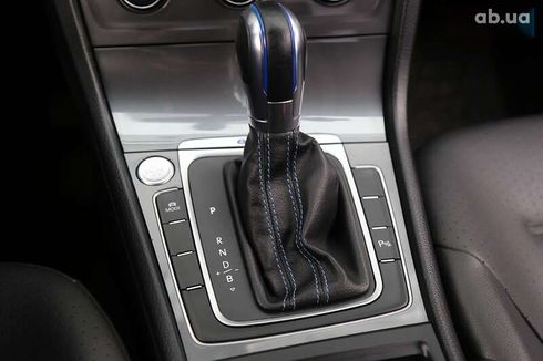 Volkswagen e-Golf 2015 - фото 22