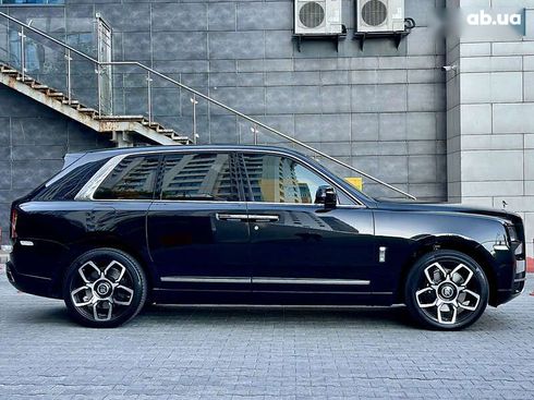 Rolls-Royce Cullinan 2019 - фото 14