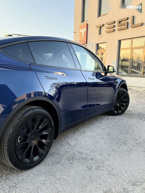 Tesla Model Y 2024 - фото 20