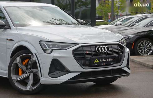 Audi Q4 Sportback e-tron 2021 - фото 2