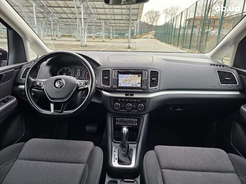 Volkswagen Sharan 2015 - фото 8