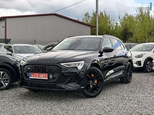 Audi E-Tron 2022 - фото 7