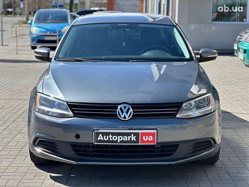 Volkswagen Jetta 2012 серый - фото 3