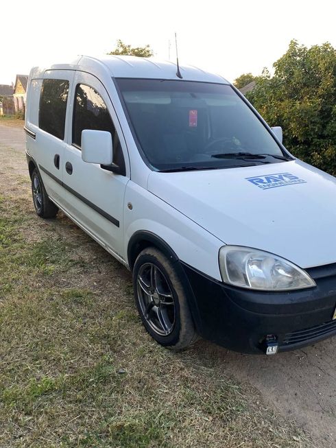 Opel Combo Life 2005 белый - фото 6