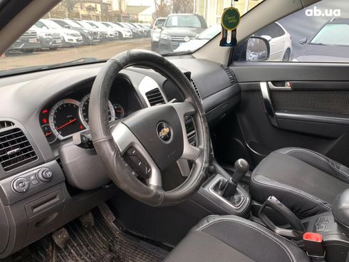 Chevrolet Captiva 2007 черный - фото 25
