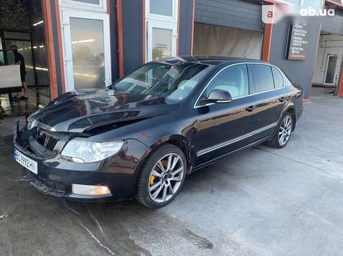 Skoda Superb 2010 - фото 3