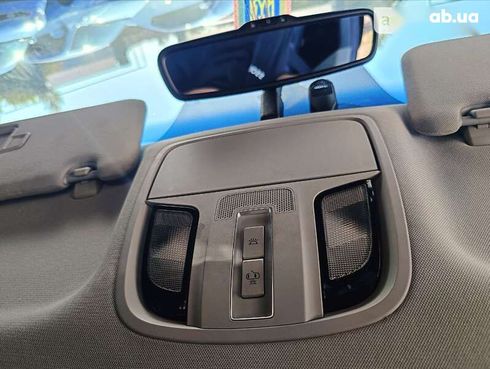 Kia Cadenza 2017 - фото 29