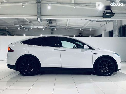 Tesla Model X 2020 - фото 7