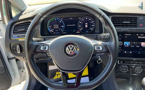 Volkswagen e-Golf 2019 - фото 12