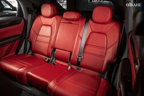 Porsche Cayenne Coupe 2021 - фото 24
