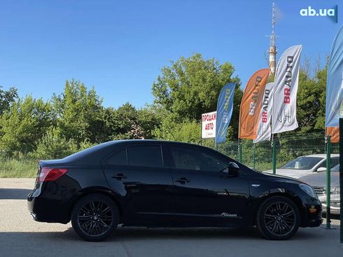 Suzuki Kizashi 2011 - фото 22