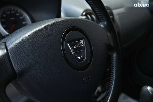 Dacia Duster 2012 - фото 17