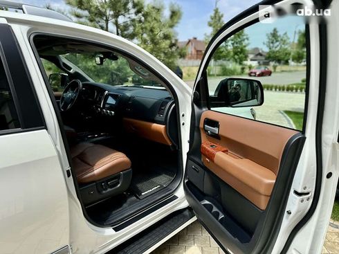 Toyota Sequoia 2020 - фото 19