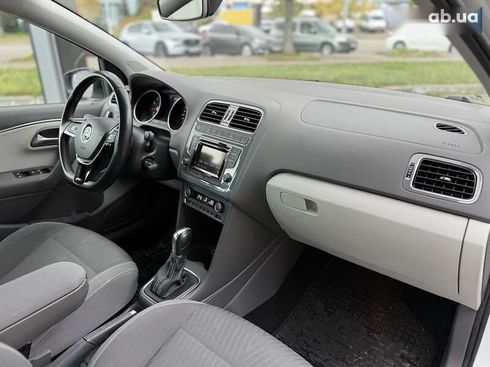 Volkswagen Polo 2014 - фото 12