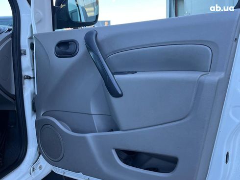 Renault Kangoo 2010 белый - фото 28