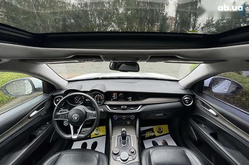 Alfa Romeo Stelvio 2017 - фото 25