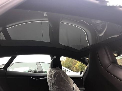 Tesla Model S 2018 - фото 22