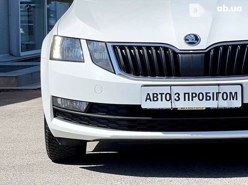 Skoda Octavia 2019 - фото 9