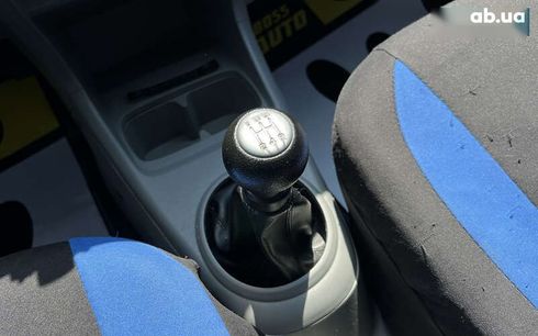 Nissan Pixo 2010 - фото 18
