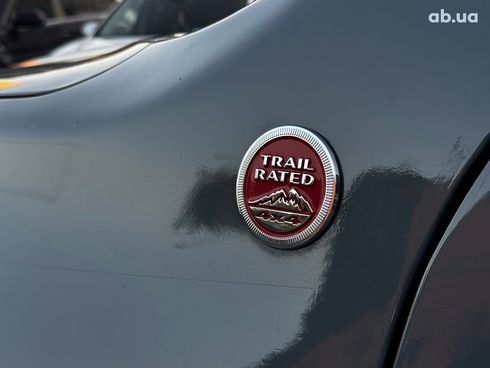 Jeep Renegade 2018 серый - фото 10