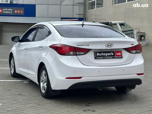 Hyundai Avante 2014 белый - фото 8