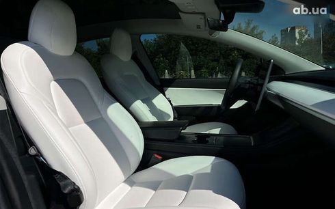 Tesla Model Y 2022 - фото 9