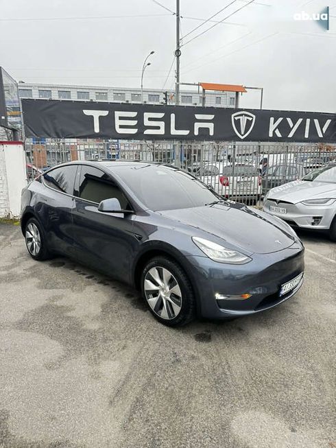 Tesla Model Y 2023 - фото 24