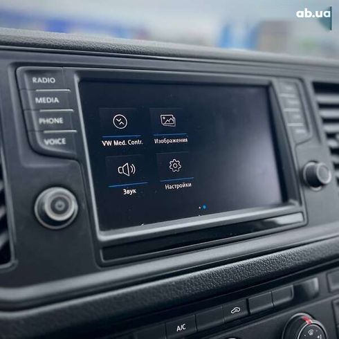 Volkswagen Crafter 2018 - фото 29