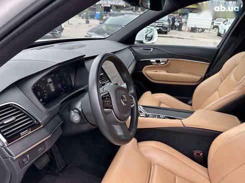 Volvo XC90 2021 - фото 29