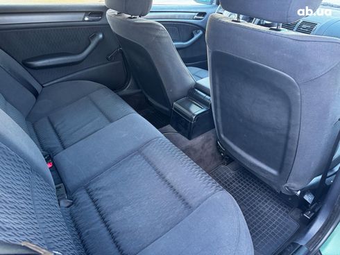 BMW 3 серия 2000 зеленый - фото 40