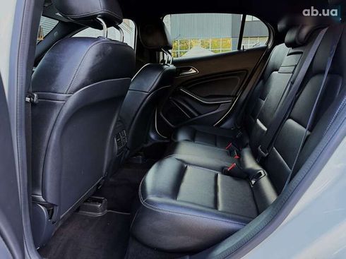 Mercedes-Benz GLA-Класс 2016 - фото 30