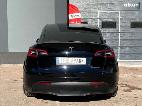 Tesla Model Y 2023 - фото 8