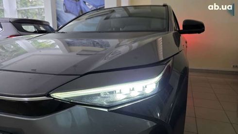Toyota bZ 2023 - фото 2