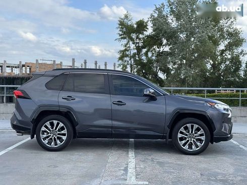 Toyota RAV4 2019 - фото 6