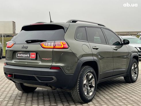Jeep Cherokee 2018 зеленый - фото 15