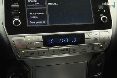 Toyota Land Cruiser Prado 2022 - фото 17