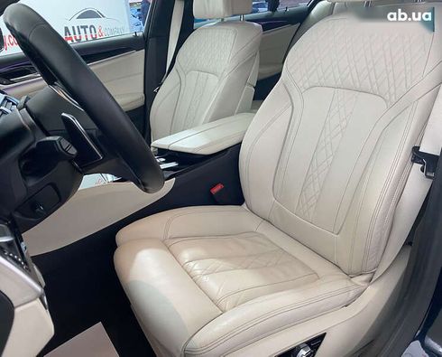 BMW 5 серия 2017 - фото 7