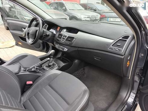 Renault Laguna 2011 - фото 14