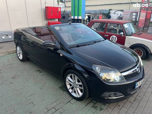 Opel Astra 2007 черный - фото 7