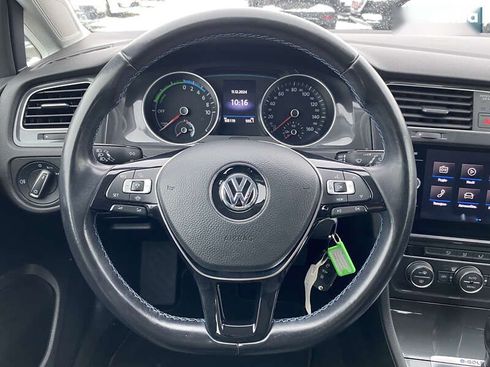 Volkswagen e-Golf 2019 - фото 27