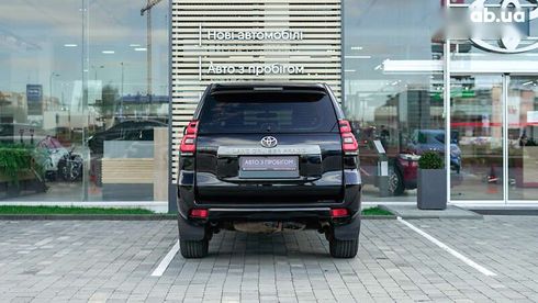 Toyota Land Cruiser Prado 2019 - фото 4