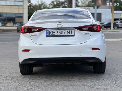 Mazda 3 2017 - фото 12