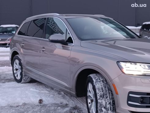 Audi Q7 2017 серый - фото 17