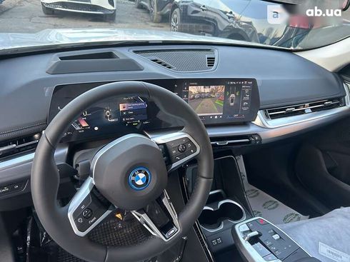 BMW iX1 2024 - фото 14