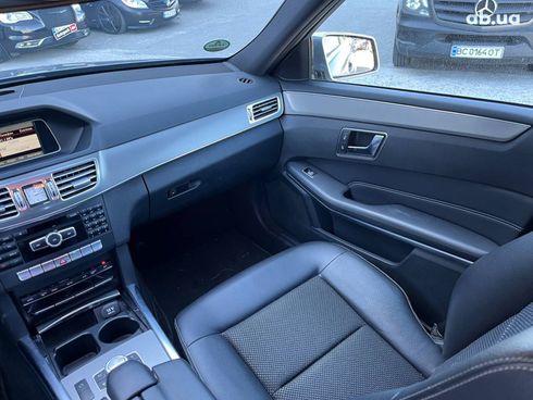 Mercedes-Benz E-Класс 2013 серый - фото 20